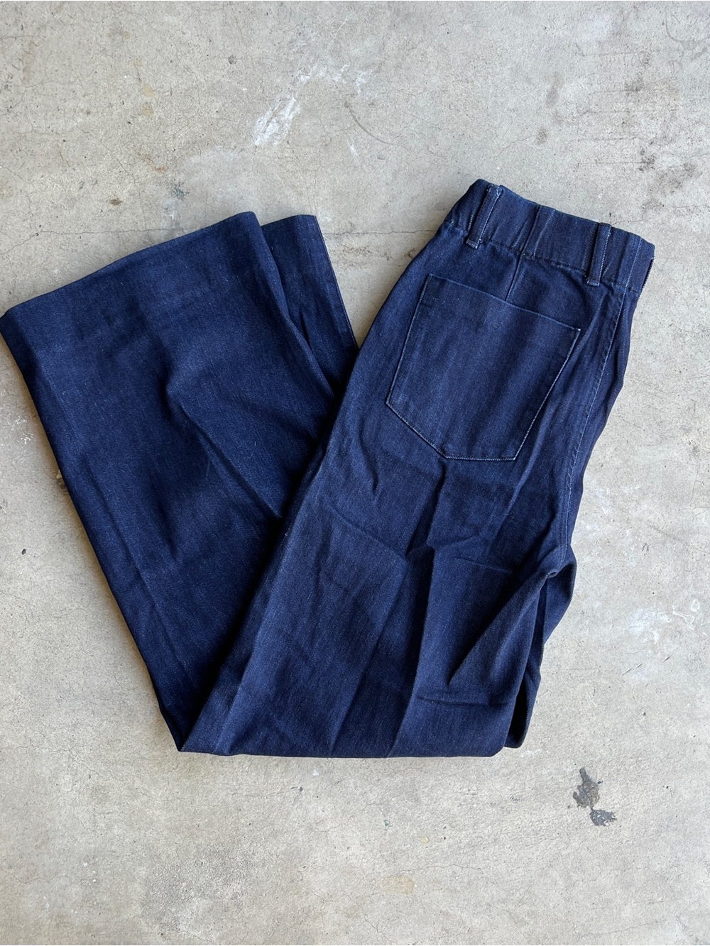 Uniqlo Dark Blue Elastic Waist Jeans